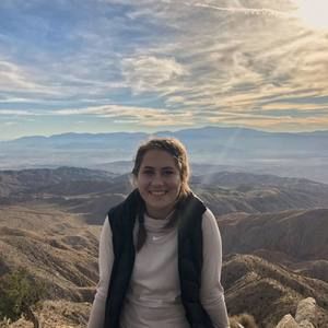 Meet your Posher, Caroline